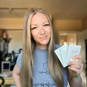 Meet your Posher, Victoria